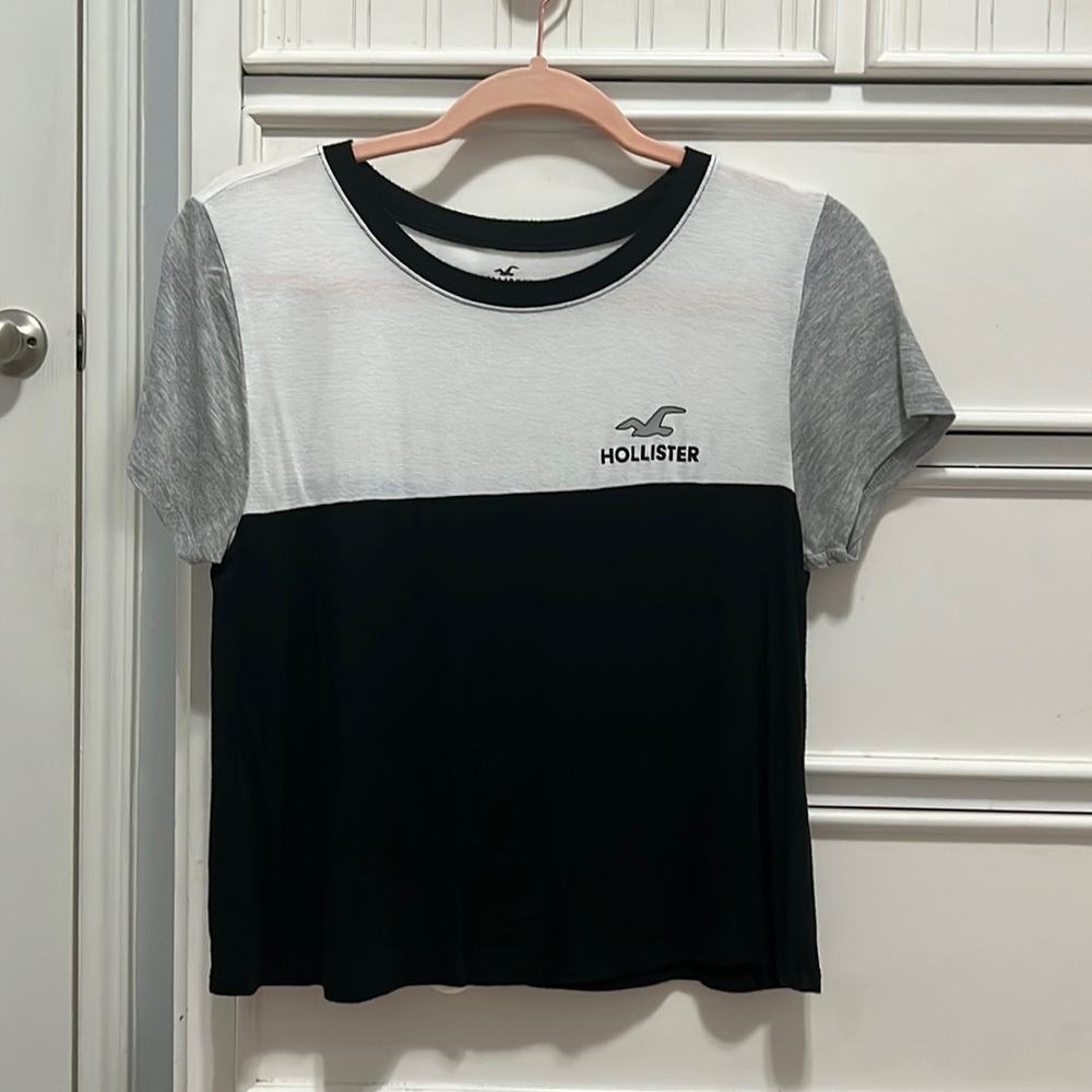 hollister t-shirt